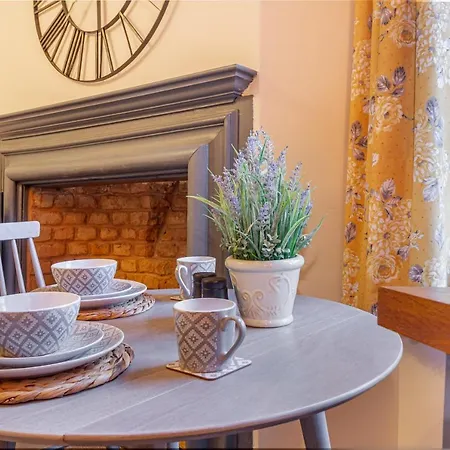 Host & Stay - The Merchant House Apartments Херефорд Экстерьер фото