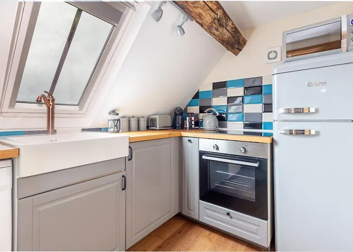 Host & Stay - The Merchant House Apartments