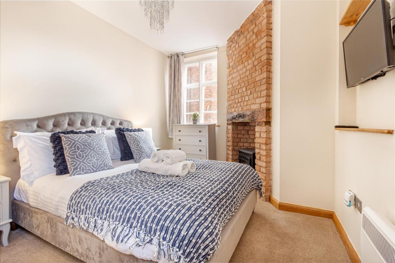 Host & - The Merchant House Apartment